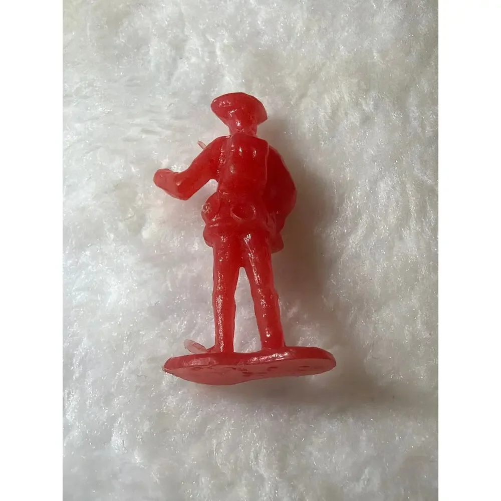Vintage Red Plastic Colonial Soldier Figure Revolutionary War Toy Miniature